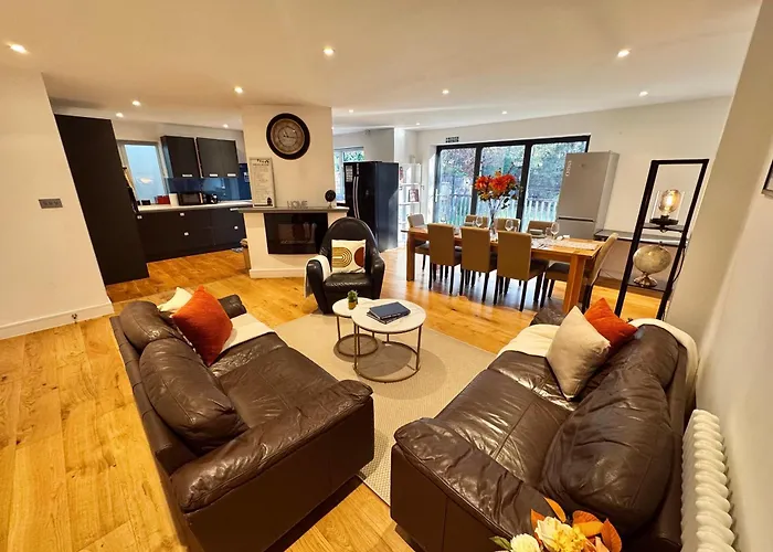 En-Suites With Free Parking 30Min To Central London